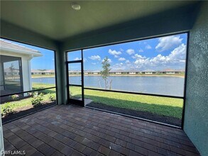 842 Enbrook Lp in Naples, FL - Building Photo - Building Photo