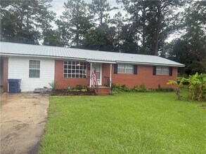 252 Horse Stamp Church Rd in Waverly, GA - Foto de edificio - Building Photo