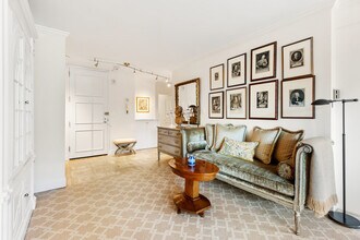 180 Beacon St in Boston, MA - Building Photo - Building Photo