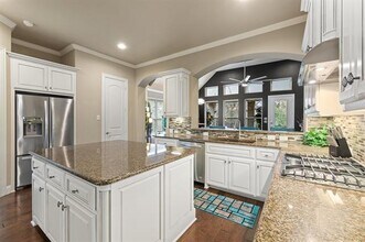 4711 Taylor Ln in Grapevine, TX - Building Photo - Building Photo