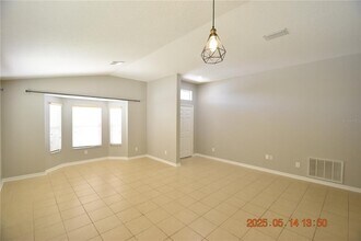 4033 Huntingdale Ct in Wesley Chapel, FL - Building Photo - Building Photo