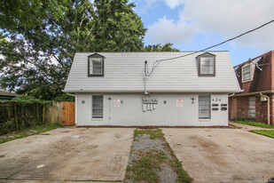 424 Deckbar Ave, Unit A in Jefferson, LA - Building Photo