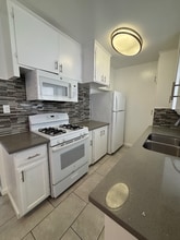 3313 Artesia Blvd in Torrance, CA - Building Photo - Building Photo