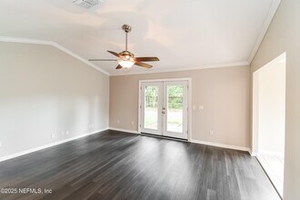3842 Olympic Ln in Jacksonville, FL - Building Photo - Building Photo