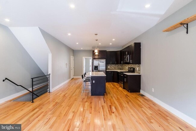 853 N 20th St in Philadelphia, PA - Building Photo - Building Photo