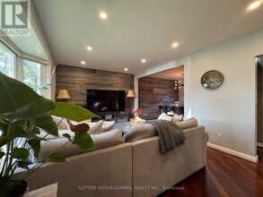 37 Coppermill Dr in Toronto, ON - Building Photo - Building Photo