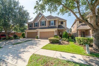 3906 Waterford Ln in Missouri City, TX - Building Photo - Building Photo