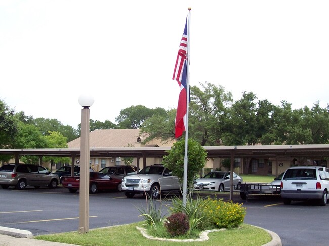 The Hills of Kerrville in Kerrville, TX - Foto de edificio - Building Photo