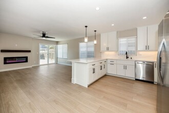 1164 Connecticut St in Imperial Beach, CA - Building Photo - Building Photo