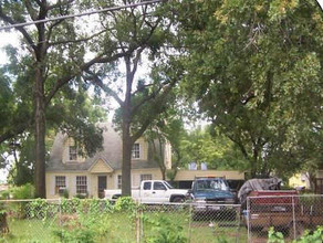 1405 Miles St in Houston, TX - Building Photo - Building Photo