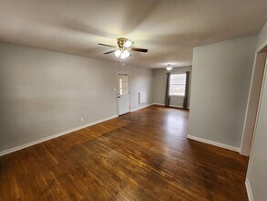 7350 Old Cox Pike in Bon Aqua, TN - Building Photo - Building Photo