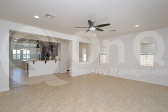 4412 E Hartford Ave in Phoenix, AZ - Building Photo - Building Photo