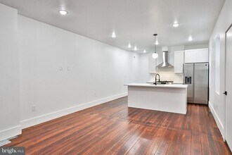 1437 N Franklin St in Philadelphia, PA - Building Photo - Building Photo