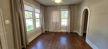 4405 Red River St in Austin, TX - Building Photo - Building Photo