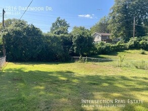 7816 Dartmoor Dr in St. Louis, MO - Building Photo - Building Photo