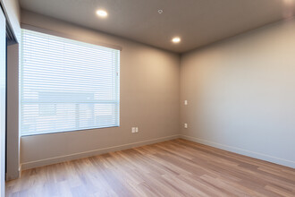 Colony B in Salt Lake City, UT - Building Photo - Interior Photo