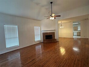 1233 Buehler Ct in Lewisville, TX - Building Photo - Building Photo