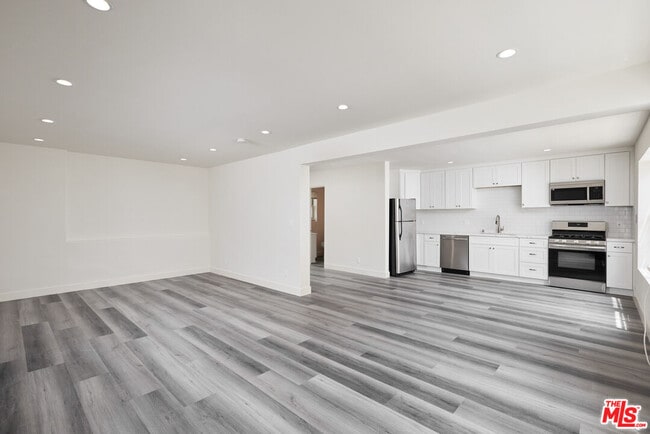 property at 1151 Horn Ave