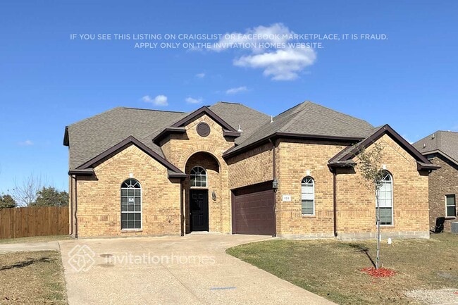 109 Troy Ln in Red Oak, TX - Foto de edificio - Building Photo