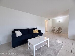 1440 Parkway Dr in Melbourne, FL - Foto de edificio - Building Photo