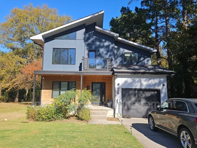 property at 1211 Gilbert St