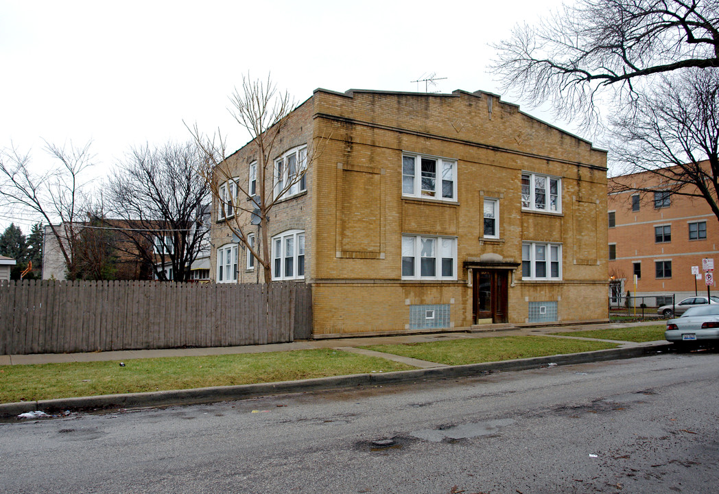 3804 W Leland Ave in Chicago, IL - Building Photo