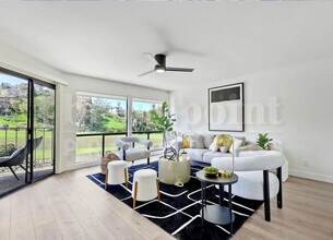 2507 Navarra Dr in Carlsbad, CA - Building Photo - Building Photo