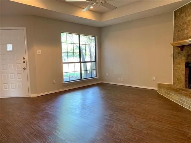 539 Canary Ln in Red Oak, TX - Building Photo - Building Photo