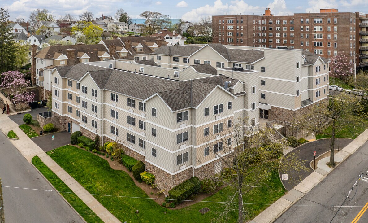 Brookchester Court in Port Chester, NY - Building Photo