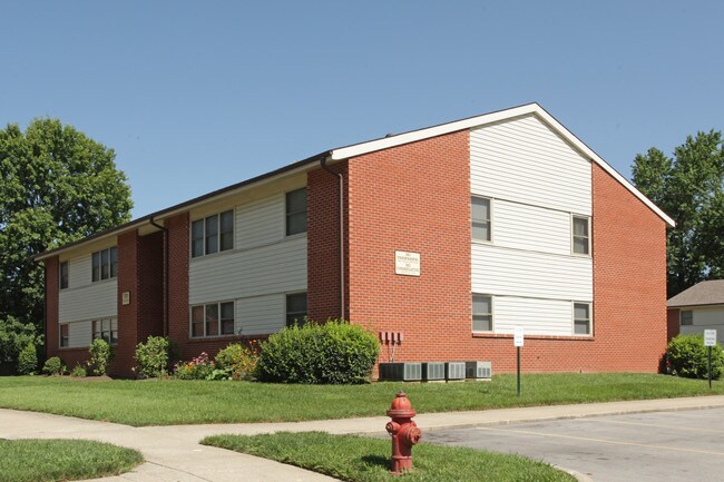 Elmwood Apartments - Section 8 in Nicholasville, KY - Foto de edificio - Building Photo