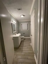 2330 Cedar Dr in La Marque, TX - Building Photo - Building Photo