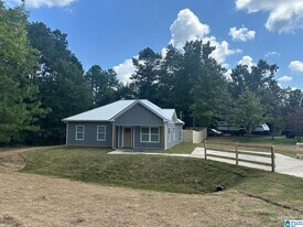 15 Colonial Ln in Odenville, AL - Building Photo