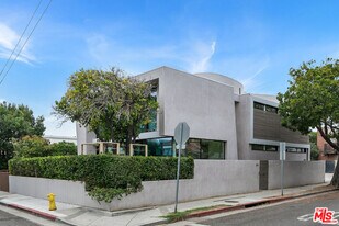3104 7th St in Santa Monica, CA - Building Photo