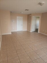 8804 NW 38th Dr in Coral Springs, FL - Building Photo - Building Photo