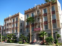 Edgemont Manor - Edgemont & Banbury Manor Apartments in Los Angeles, California
