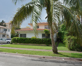 24-40 Sidonia Ave in Coral Gables, FL - Building Photo - Building Photo