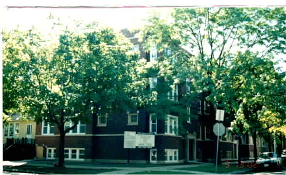 4258 N Lawndale Ave in Chicago, IL - Building Photo