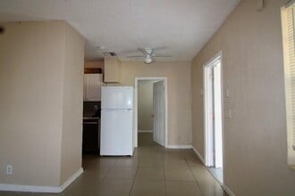 1205 W 24th St in West Palm Beach, FL - Building Photo - Building Photo