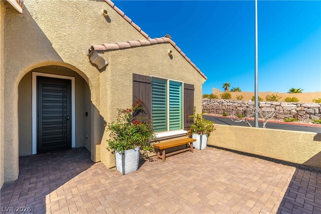 1161 Cold Breeze Dr in Henderson, NV - Building Photo - Building Photo