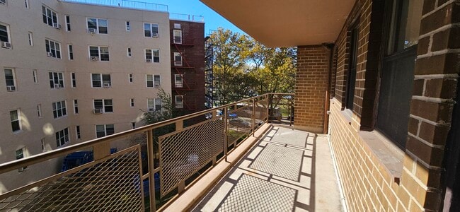 8800 Boulevard East, Unit 4B in North Bergen, NJ - Building Photo - Building Photo