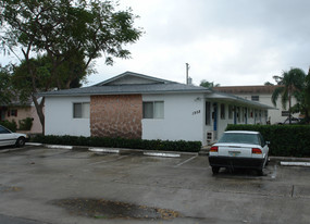 1958 Liberty St Apartments