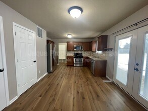 24537 Brownstone Blvd in Mattawan, MI - Building Photo - Building Photo