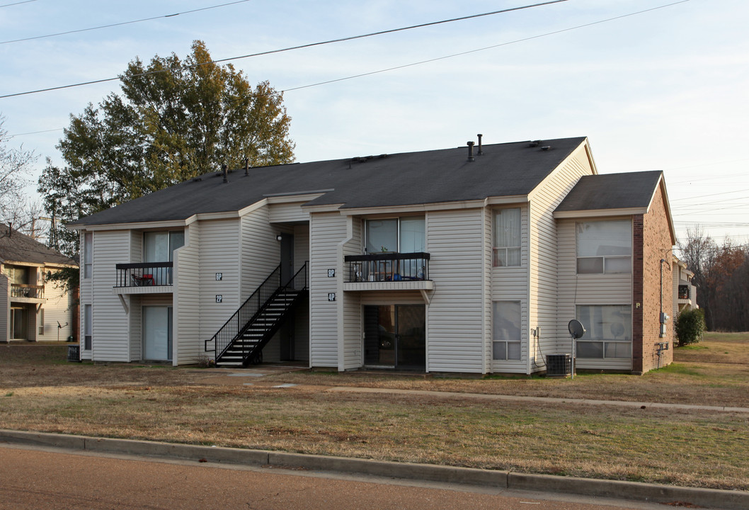 Dorchester Place Apartments in Southaven, MS - Building Photo