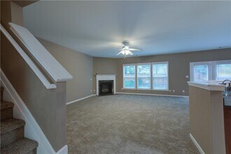 2451 Southhaven Ln in Buford, GA - Building Photo - Building Photo