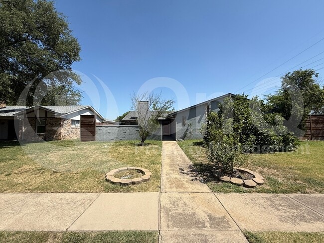 property at 2131 Blossom Ln
