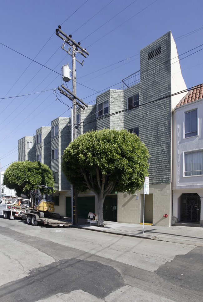 Apartamentos de la Esperanza in San Francisco, CA - Building Photo - Building Photo