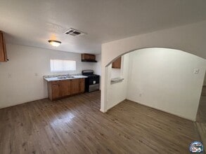 113 Roosevelt St in Calexico, CA - Building Photo - Building Photo