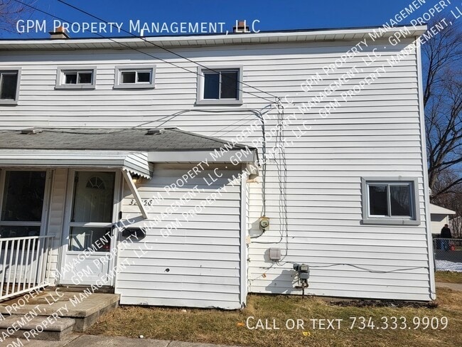 property at 32256 Oscoda Ct