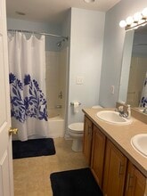 1533 Crest Park Ct in Bethlehem, PA - Building Photo - Building Photo