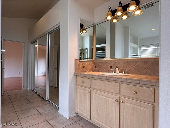 property at 705 Lexington Cross Dr